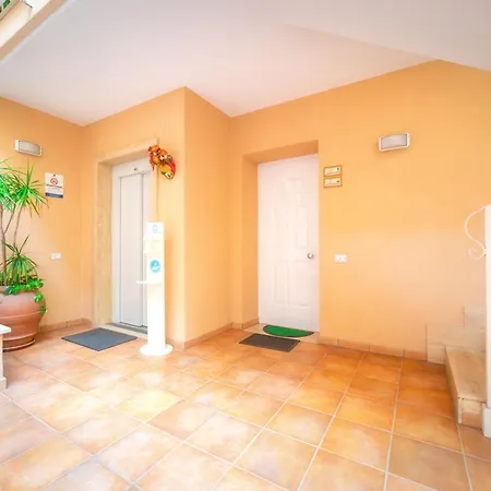 Il Cortile Delle Esperidi Apartment Lecce Exterior photo