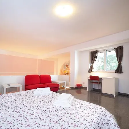 Il Cortile Delle Esperidi Apartment Lecce Exterior photo