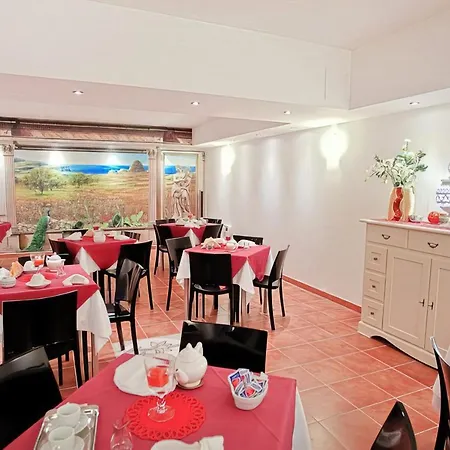 Il Cortile Delle Esperidi Apartment Lecce Exterior photo
