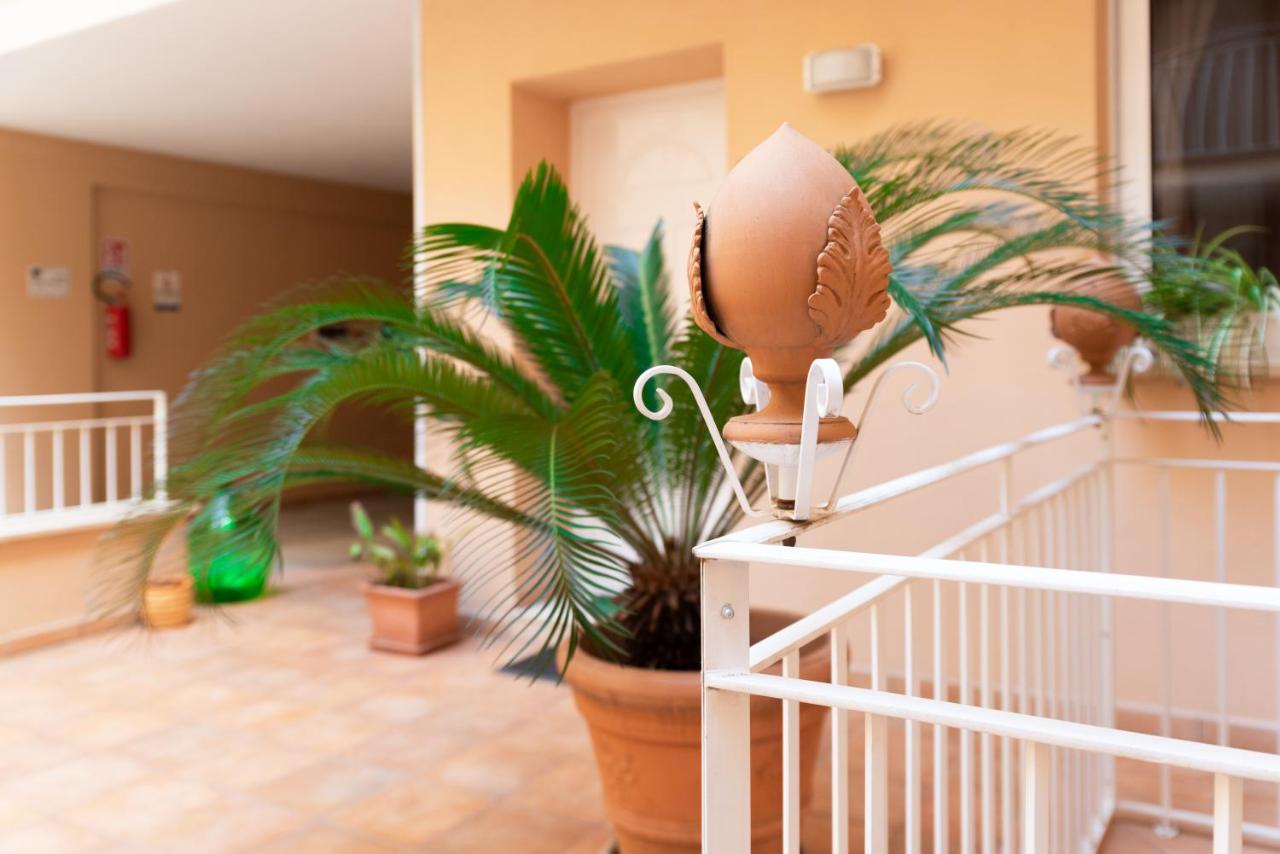 Apartment Il Cortile Delle Esperidi *