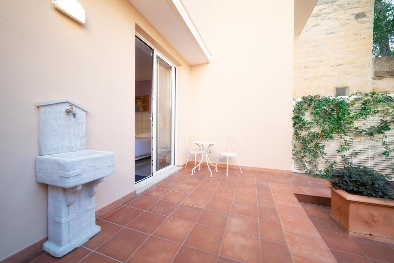 Apartment Il Cortile Delle Esperidi Lecce