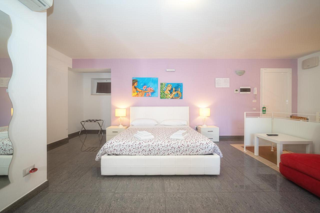 Il Cortile Delle Esperidi Apartment *